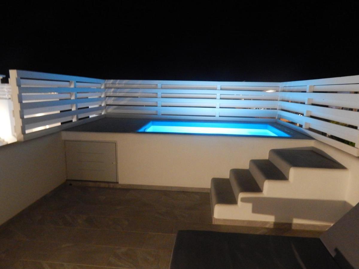 Petra Aqua Villa (Adults Only) Perissa  Exteriér fotografie